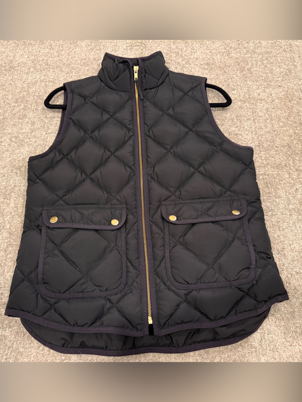 I. Crew  Black Women's Quilted Vest with Gold Zipper